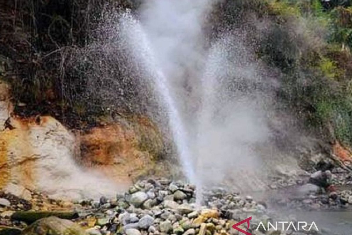 Geyser Cisolok objek wisata ramah lansia