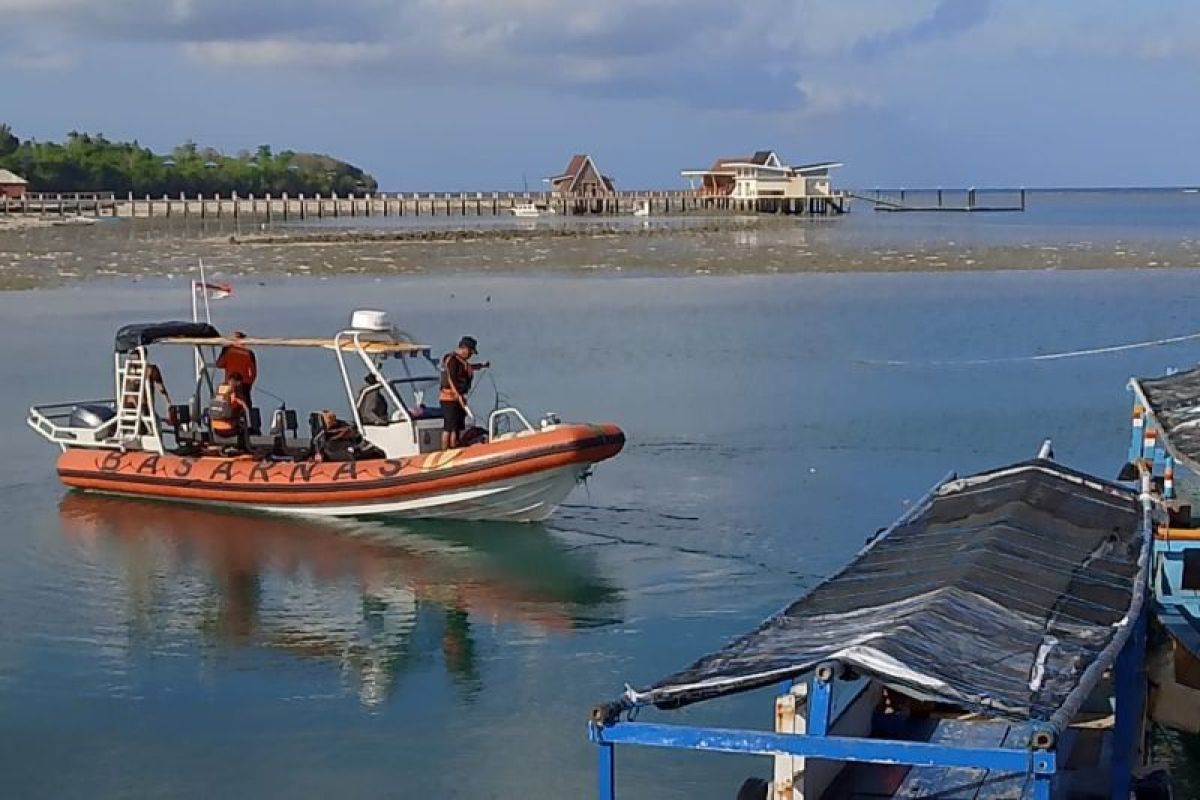 Tim SAR gabungan cari nelayan hilang di Perairan Karang Tomia Wakatobi