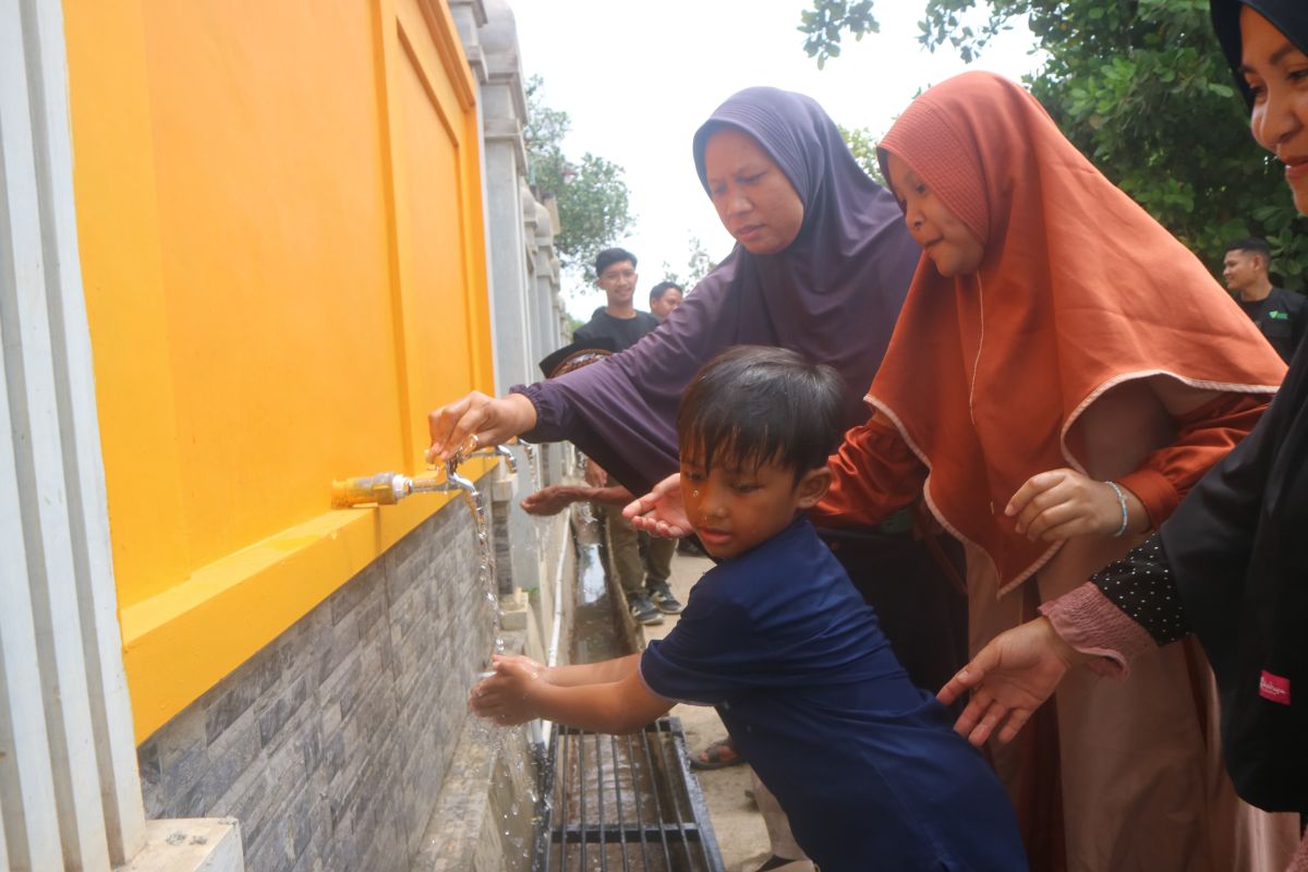 Samudera Indonesia-Dompet Dhuafa bangun sumur bor untuk warga Jatimulyo, Lampung