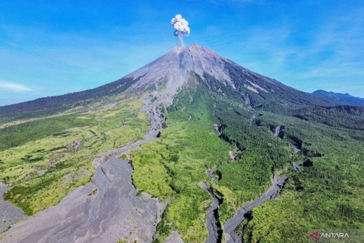 Apa itu gempa vulkanik dan bedanya dengan gempa tektonik