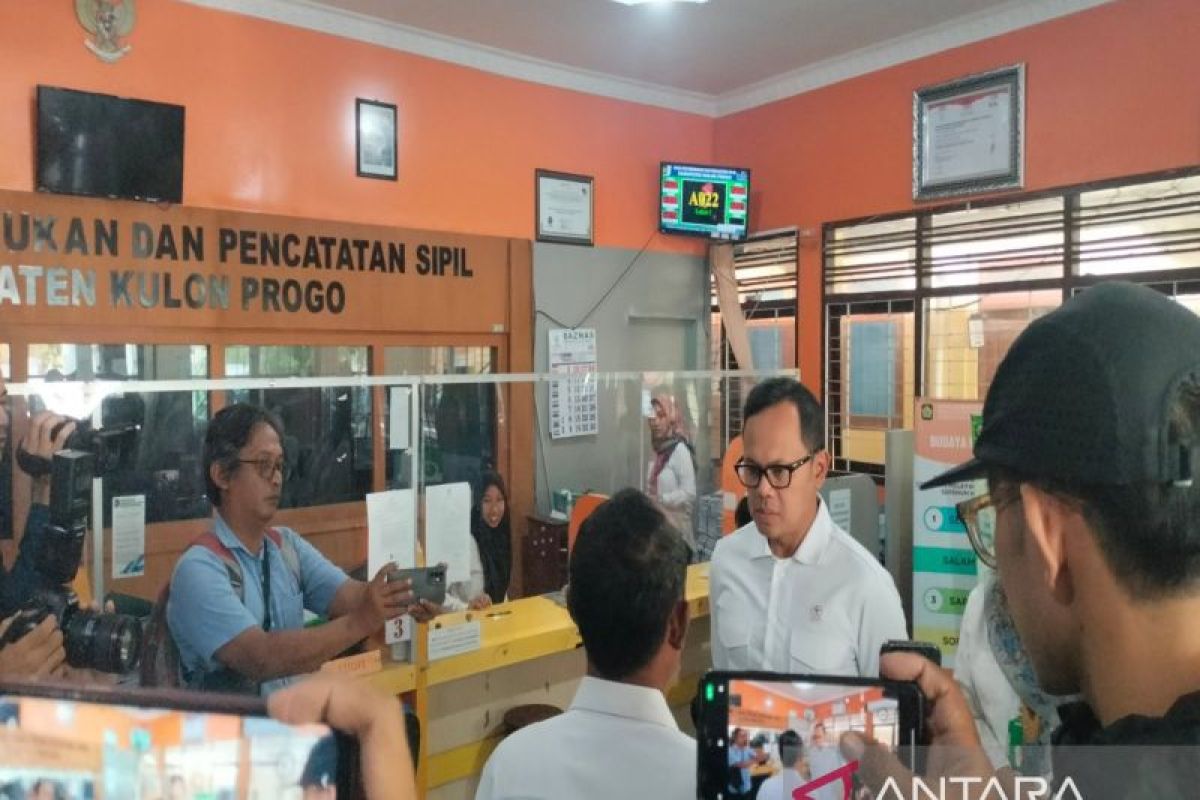 Disdukcapil Kulon Progo selesaikan perekaman KTP 10.278 pemilih pemula pilkada