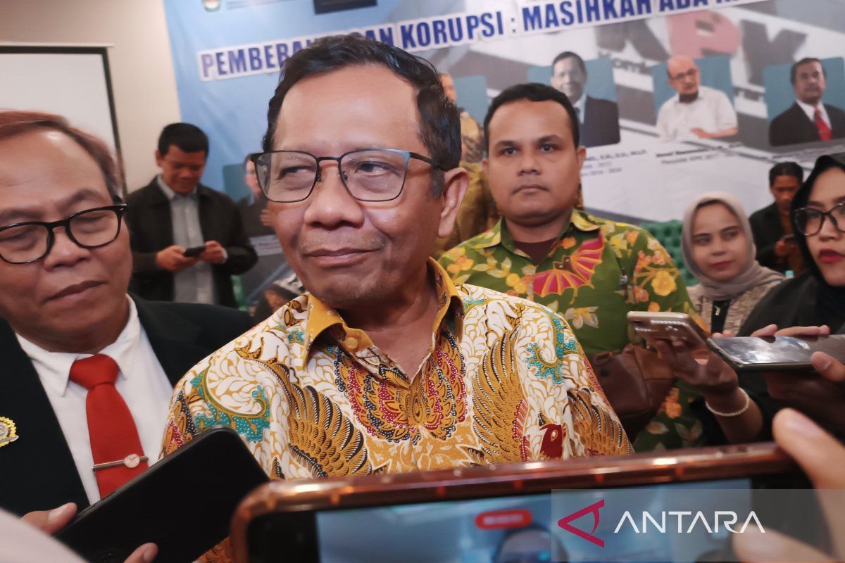 Mahfud Md: dua unsur terpenuhi menyeret tersangka Tom Lembong