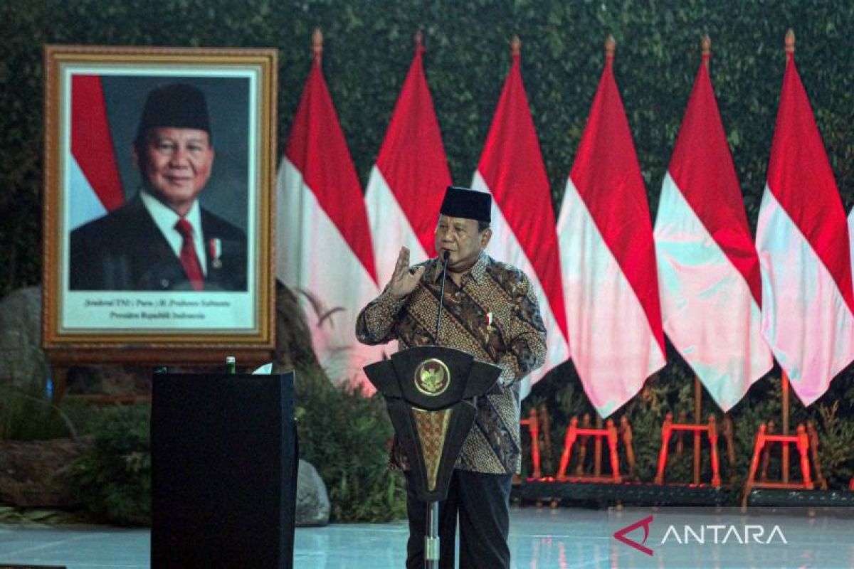 Prabowo minta seluruh daerah lakukan penghematan anggaran