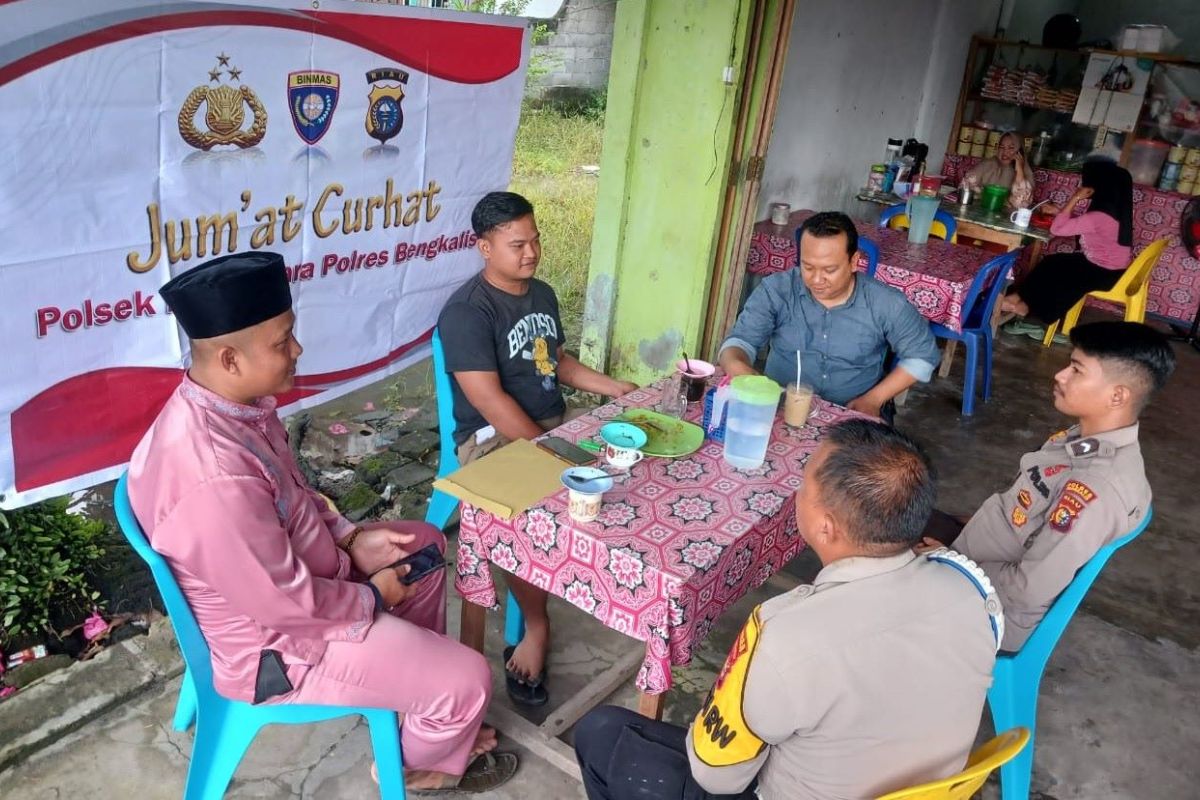 Polsek Rupat Utara sosialisasikan pilkada damai ke masyarakat pulau terluar