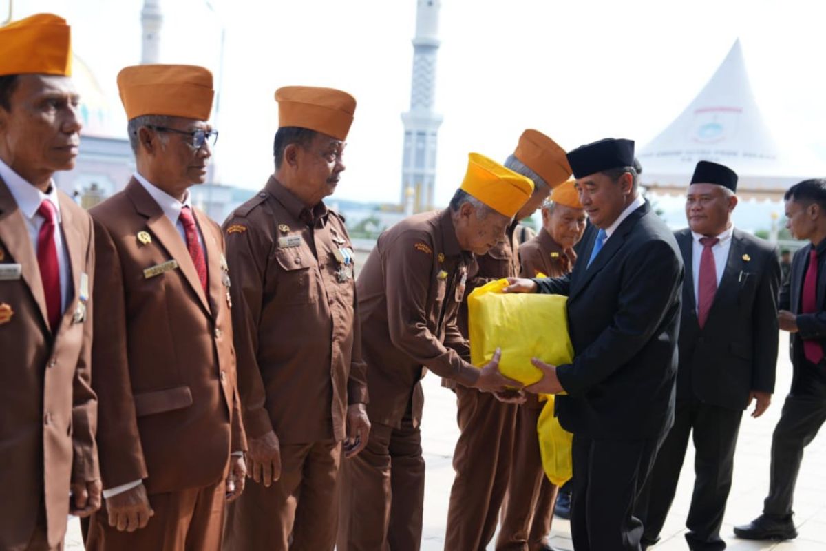 Pj Gubernur minta masyakarat Sulbar menjaga persatuan dan persaudaraan