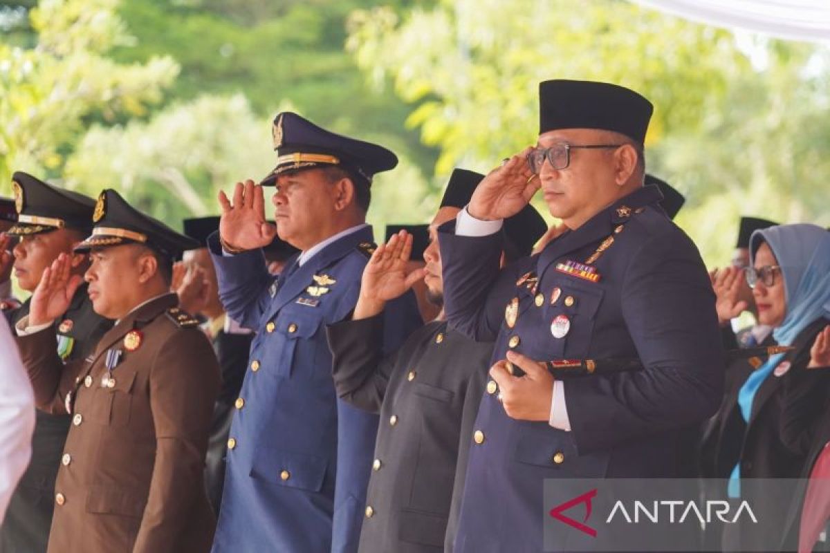 Upacara Hari Pahlawan, Pj Wako Ajak Generasi Muda Teladani Perjuangan Para Pahlawan