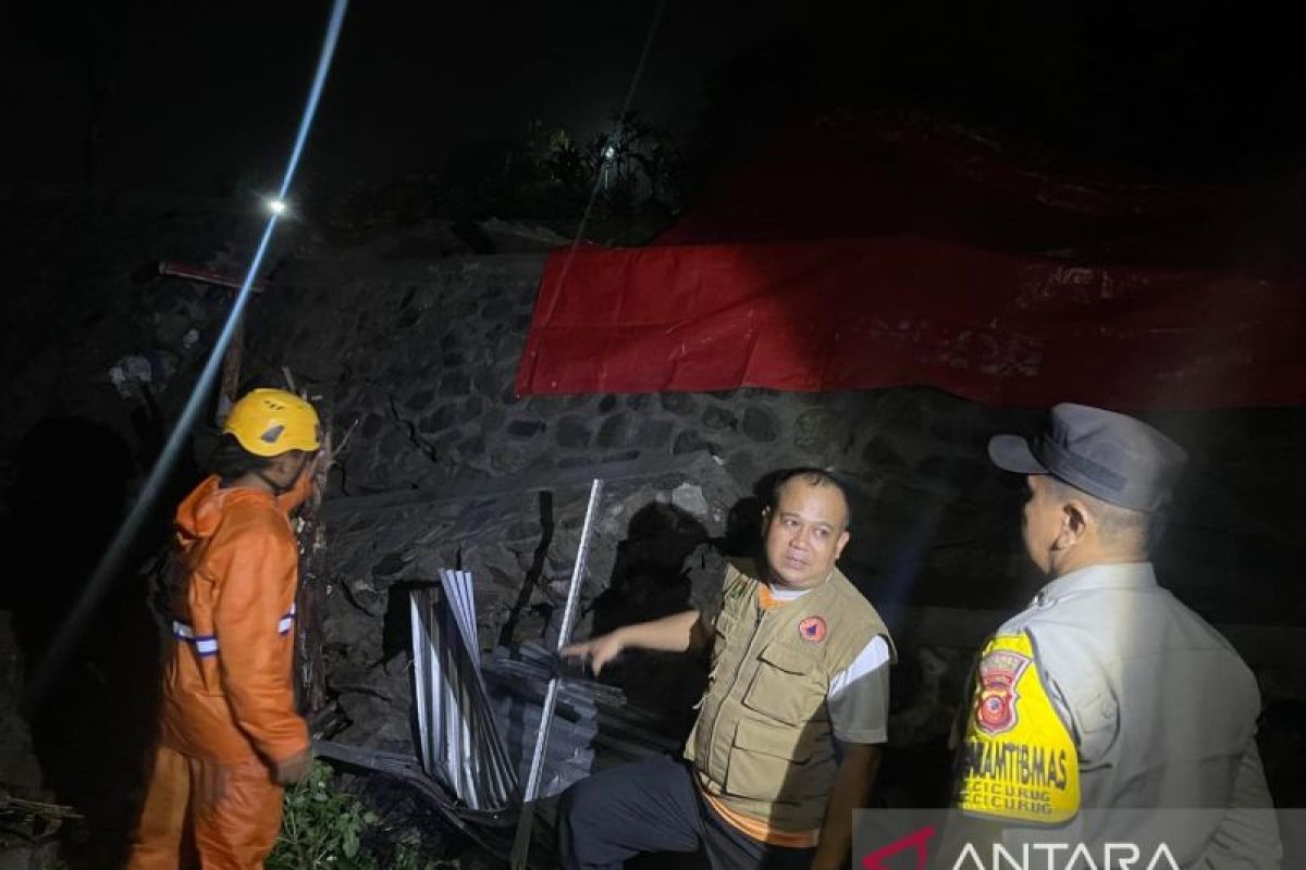 Bencana hidrometeorologi landa 11 kecamatan di Sukabumi