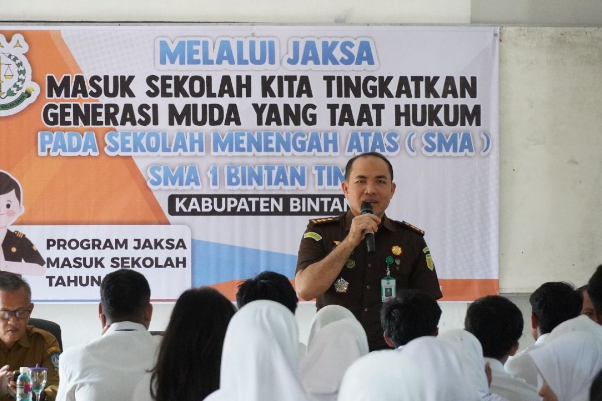 Program JMS Kejati Kepri tingkatkan kesadaran hukum pelajar dan guru