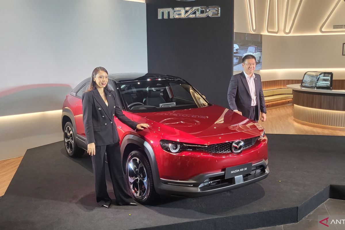 Mobil listrik pertama MX-30 dari Mazda dijual harga Rp860 juta