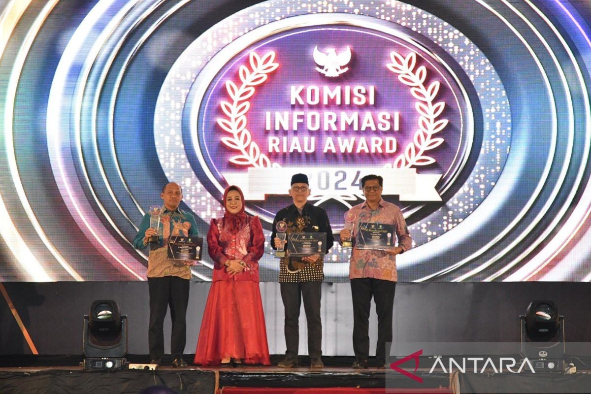 BRK Syariah kembali terima penghargaan KI Award menuju informatif 2024