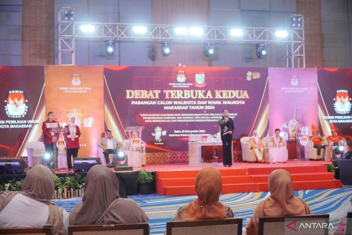 Empat paslon Pilkada Makassar berdebat soal penanganan dampak perubahan iklim