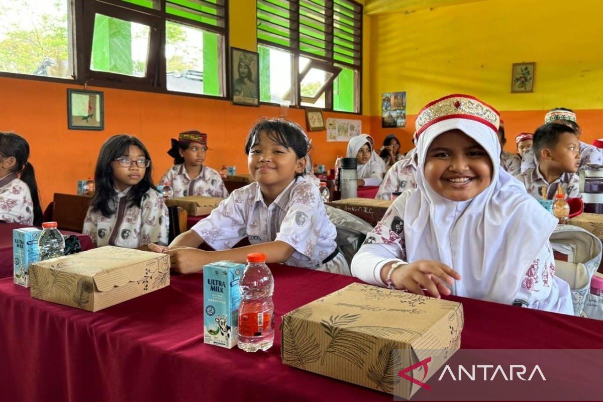 Disdik Palangka Raya tunggu aturan program makan siang gratis di sekolah