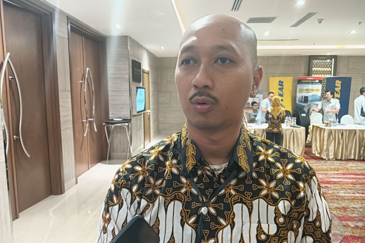 Organda pelabuhan  Semarang imbau truk muat tak lebihi kapasitas