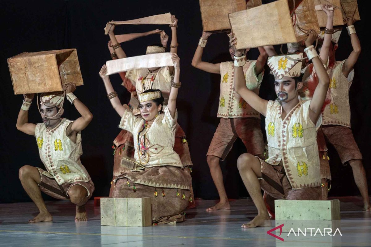 Festival Tari Daerah dorong kebangkitan seni tari di Sulteng