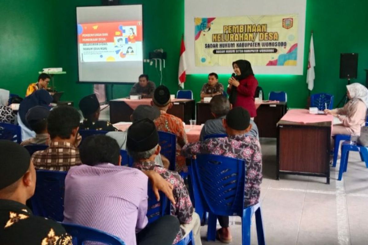 Kemenkumham Jateng cegah judol, sosialisasi hukum di kadarkum Wonosobo