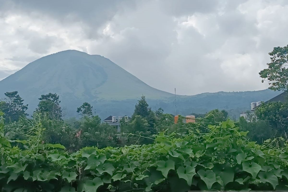 ESDM: Pos PGA Lokon rekam 80 gempa vulkanik dangkal