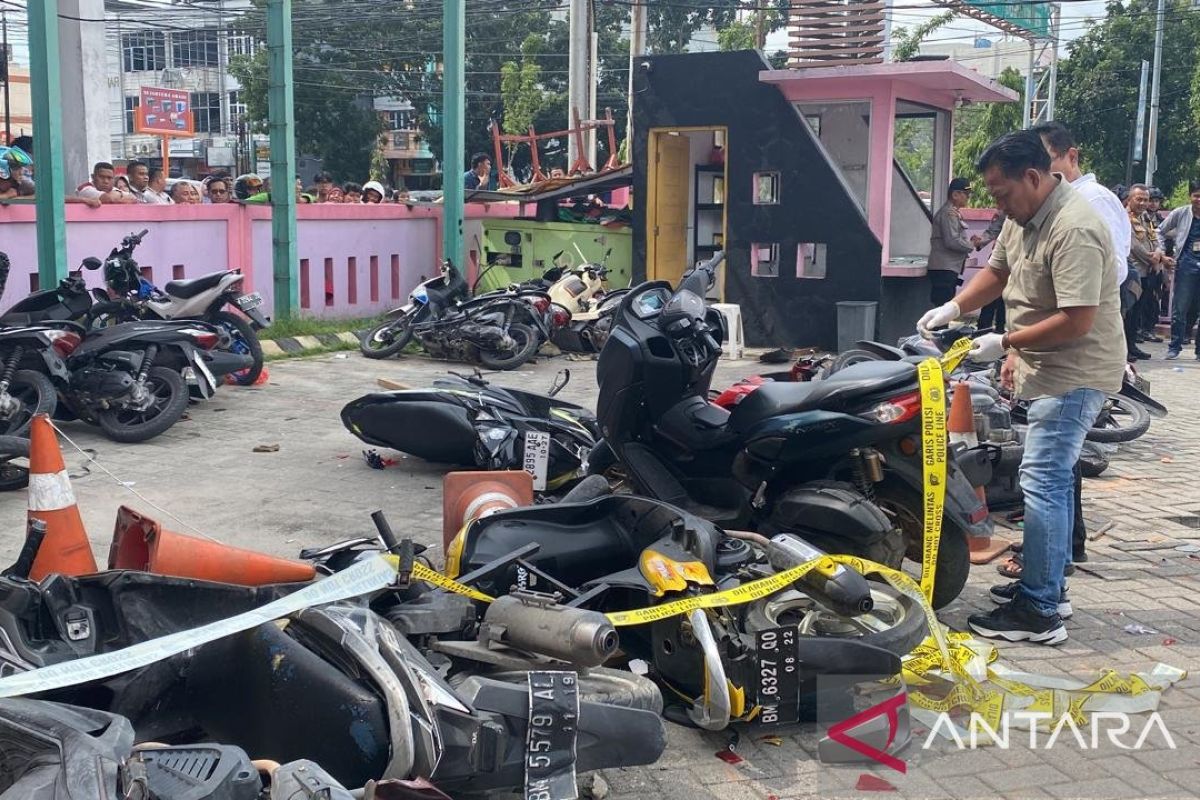 Polisi tangkap 4 orang terlibat bentrok di Pekanbaru