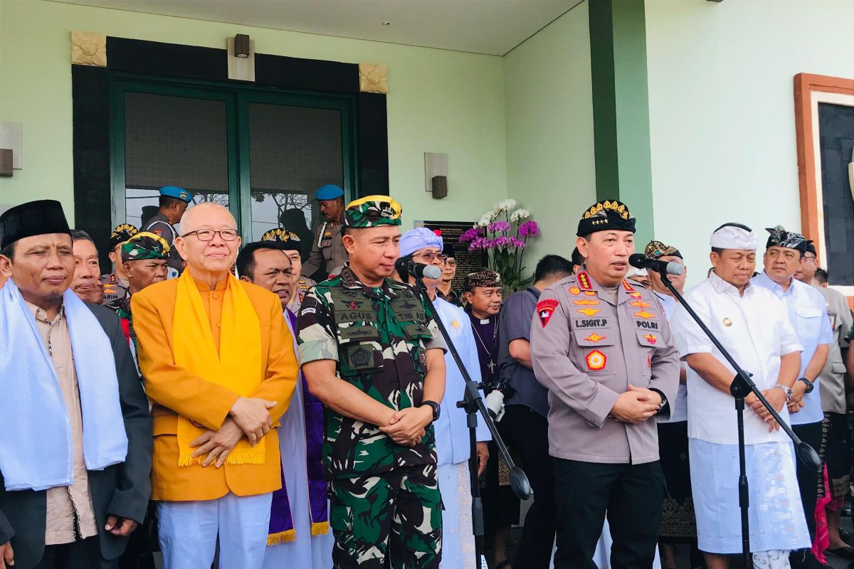 Kapolri dan Panglima TNI ingatkan masyarakat jaga persatuan di pilkada 2024