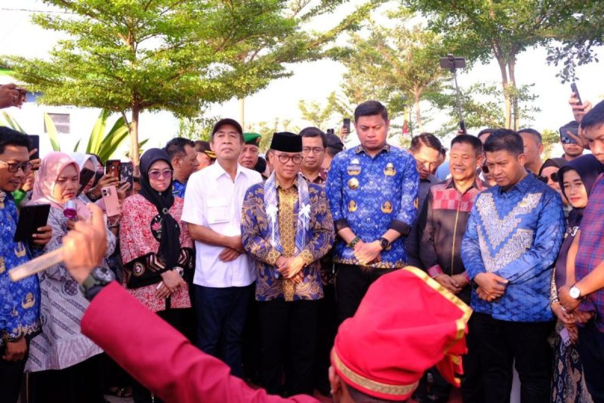 Bupati Gowa melapor ke Menteri Desa sudah tidak ada lagi desa tertinggal