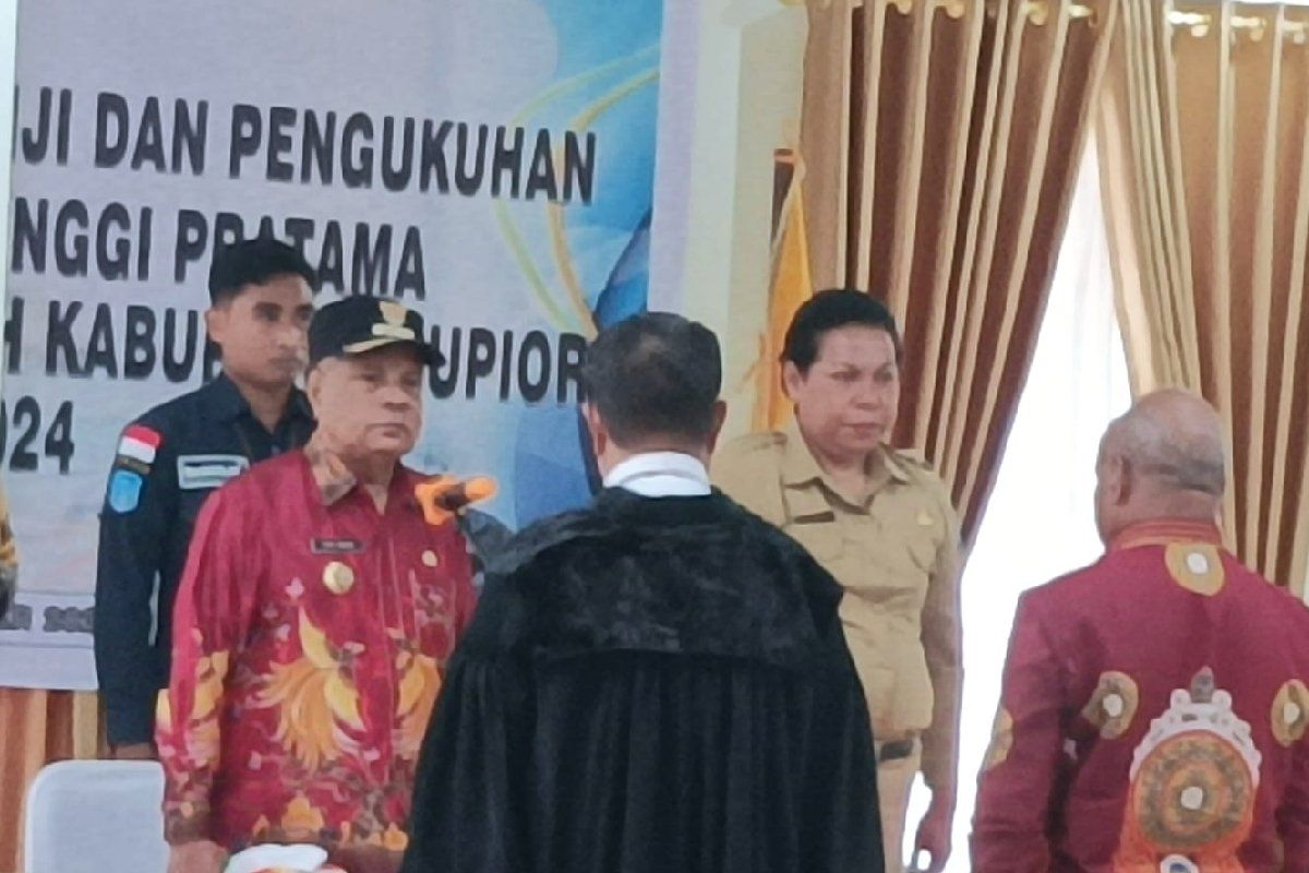 Pemkab Supiori: Pergantian 13 jabatan mendapat persetujuan Kemendagri