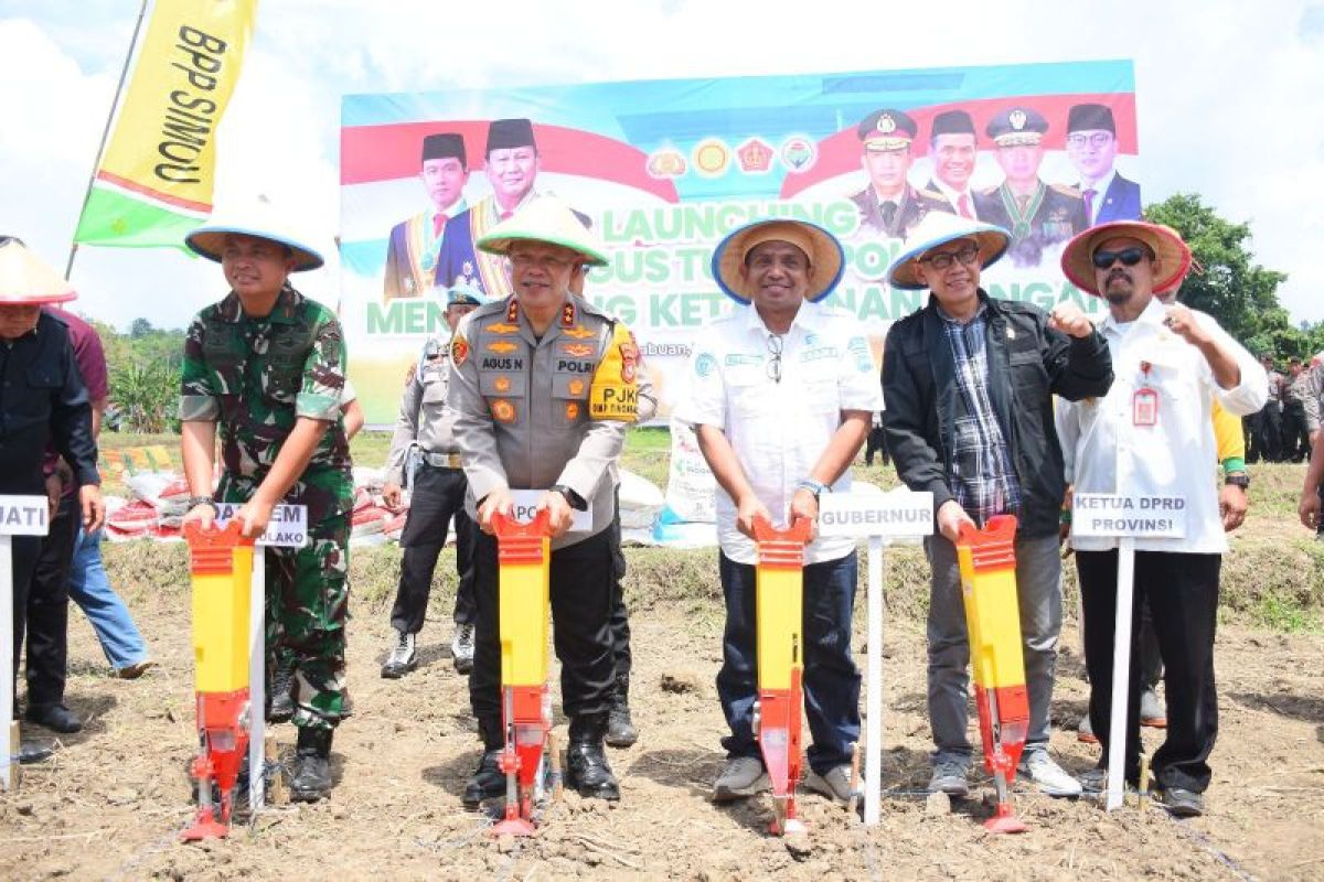 Polda-Sulteng lakukan penanaman jagung dukung swasembada pangan