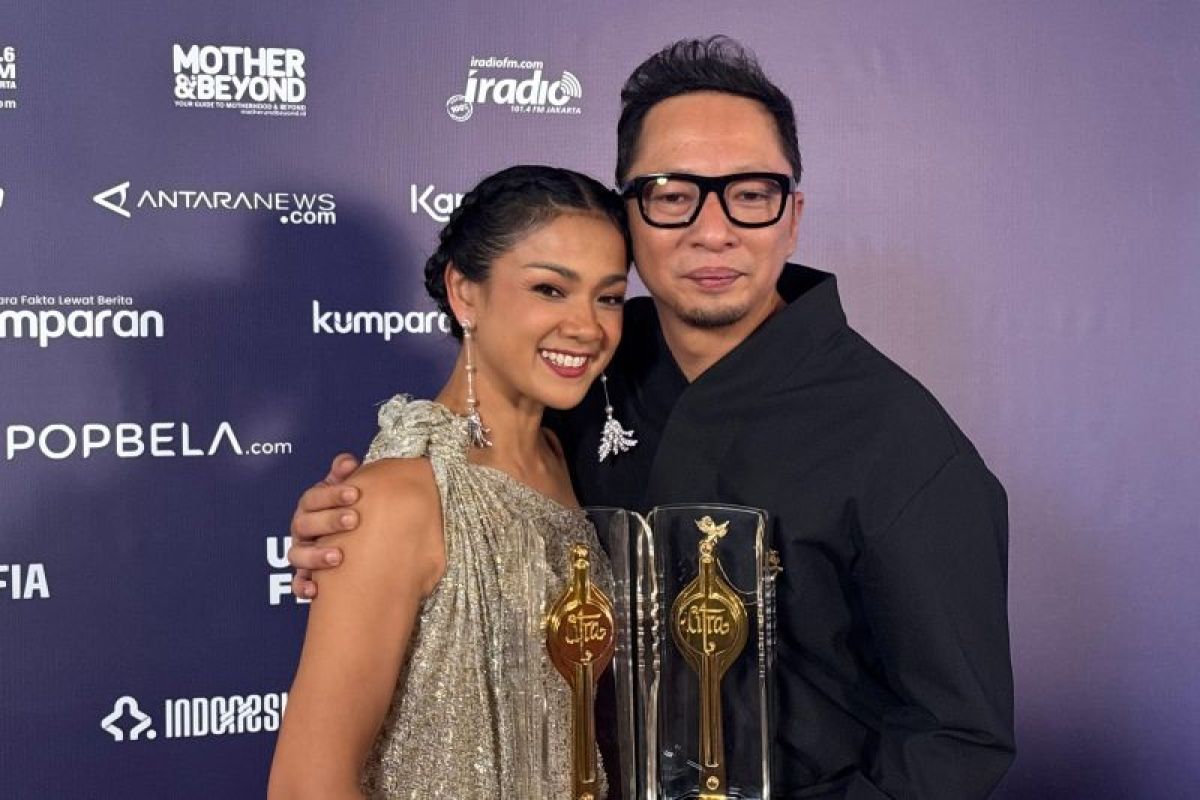 Nirina Zubir kembali bawa pulang Piala Citra setelah 18 tahun