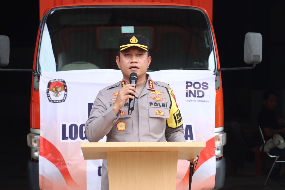 Polresta Barelang kawal distribusi sebanyak 562 kotak suara Pilkada Kepri