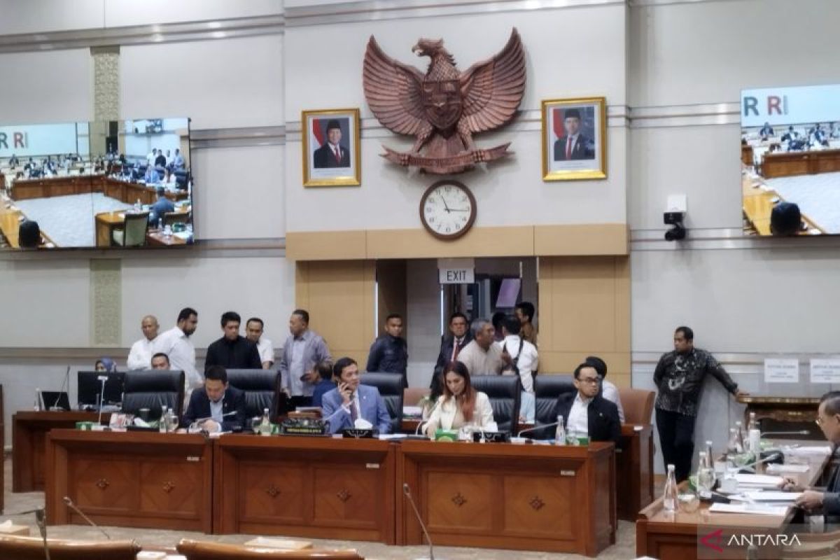 Hari ini, Komisi III DPR selesai uji kelayakan Capim dan Calon Dewas KPK