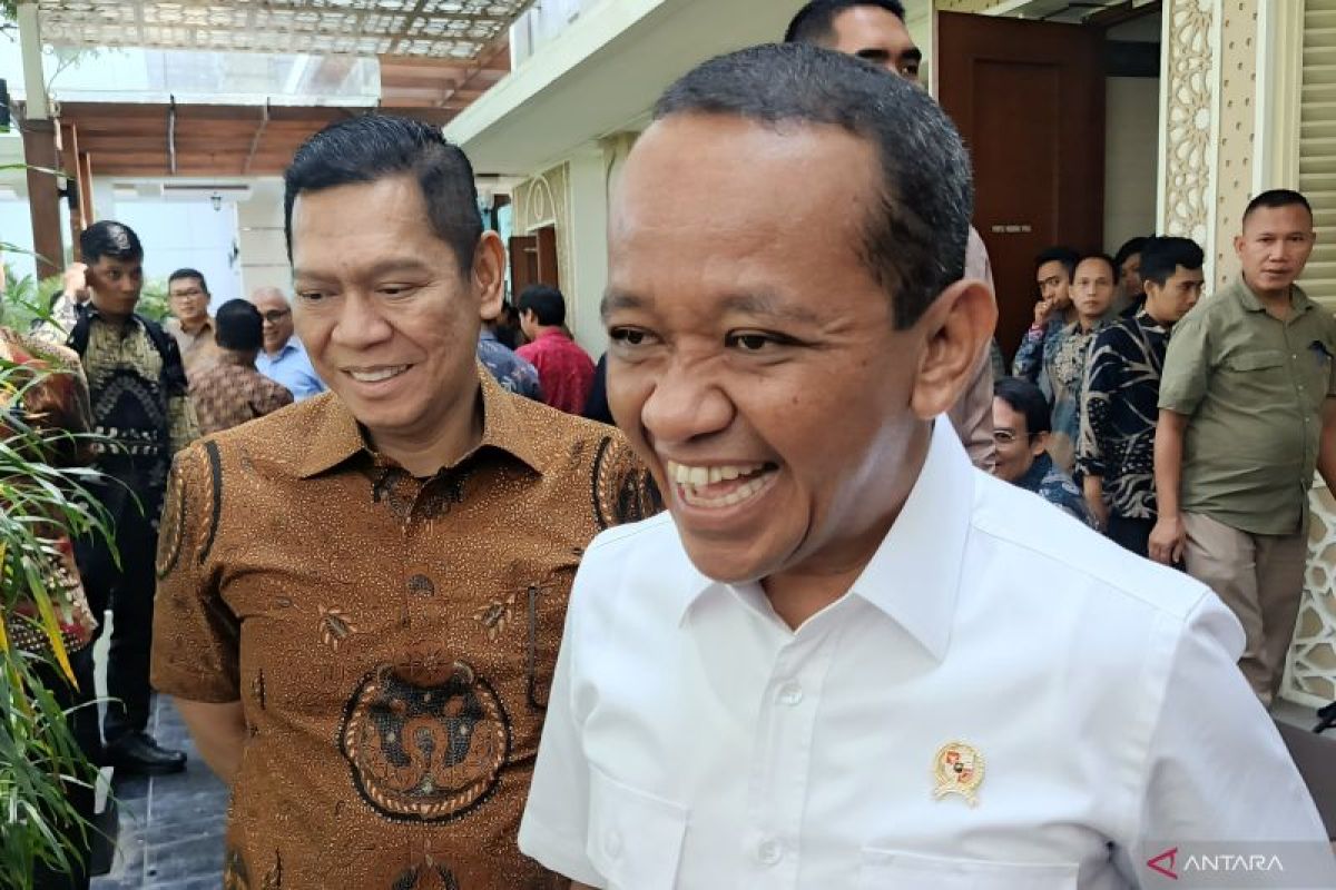 Bahlil: skema subsidi BBM hampir selesai, tunggu lapor Presiden