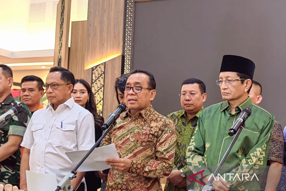 Menko PMK Pratikno tekankan pentingnya kesiapan pemerintah sambut libur Natal