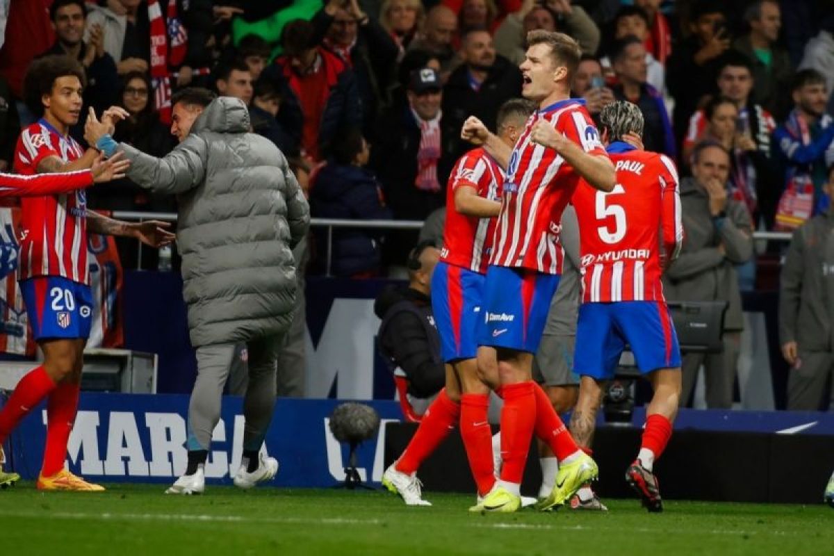 Atletico Madrid naik peringkat dua usai kalahkan Alaves 2-1