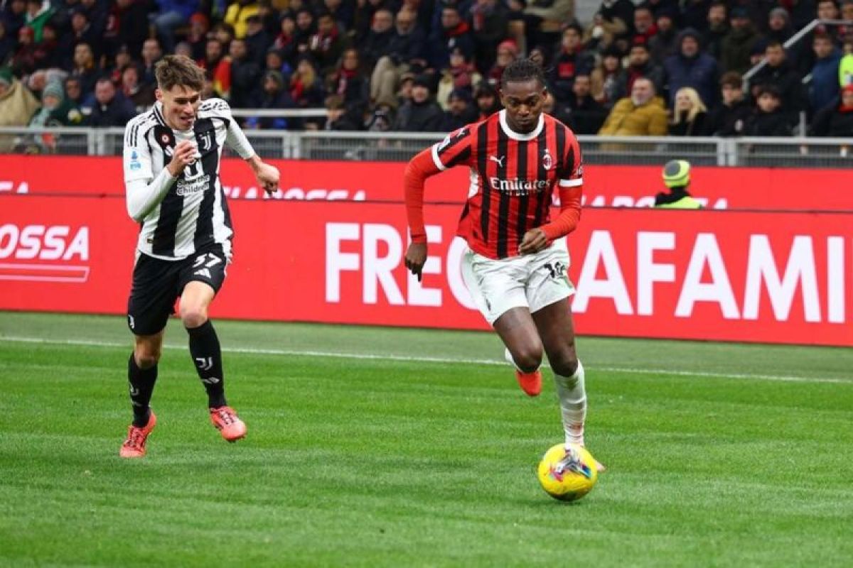 AC Milan versus Juventus berakhir imbang tanpa gol