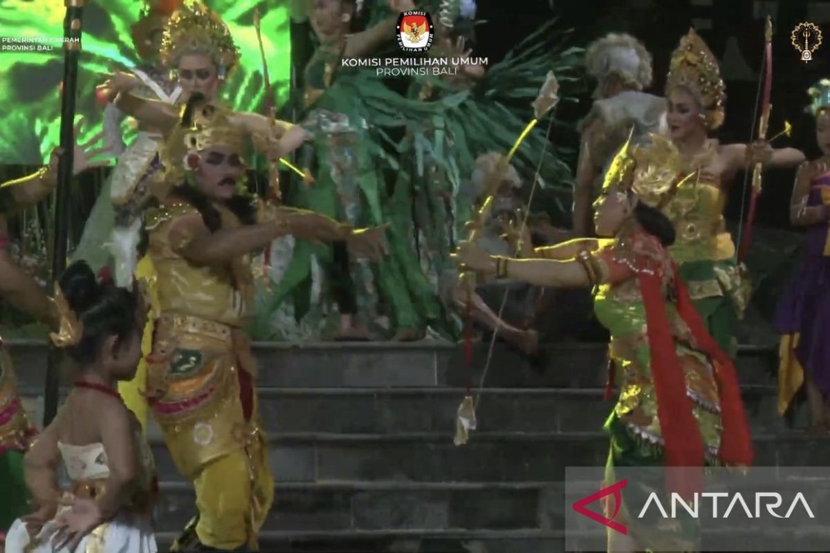 KPU Bali tutup masa kampanye pentaskan seni tari analogi Perang Bharatayuddha