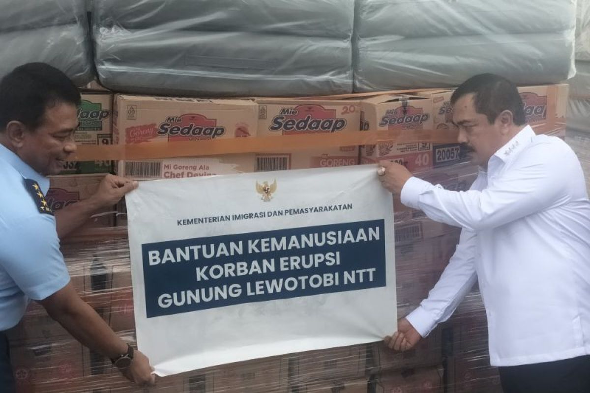 Kemenimpas kirim bantuan bagi korban erupsi Lewotobi