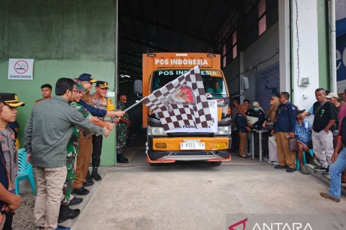 Polresta Padang kawal pendistribusian logistik Pilkada ke TPS