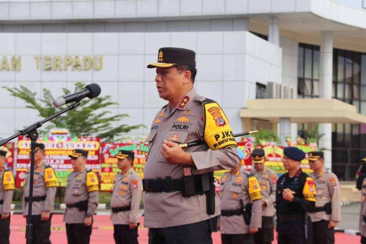 Kapolda Kaltara  Melaksakan Apel "Power On Hand"