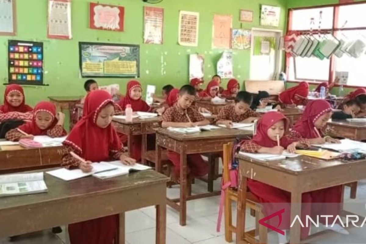 DPRD Maros anggarkan Rp420 miliar untuk dana pendidikan pada APBD 2025