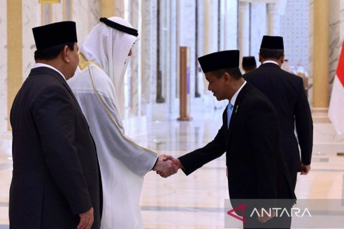 Di hadapan Presiden Prabowo dan MBZ, Menteri ESDM sepakati kerja sama energi