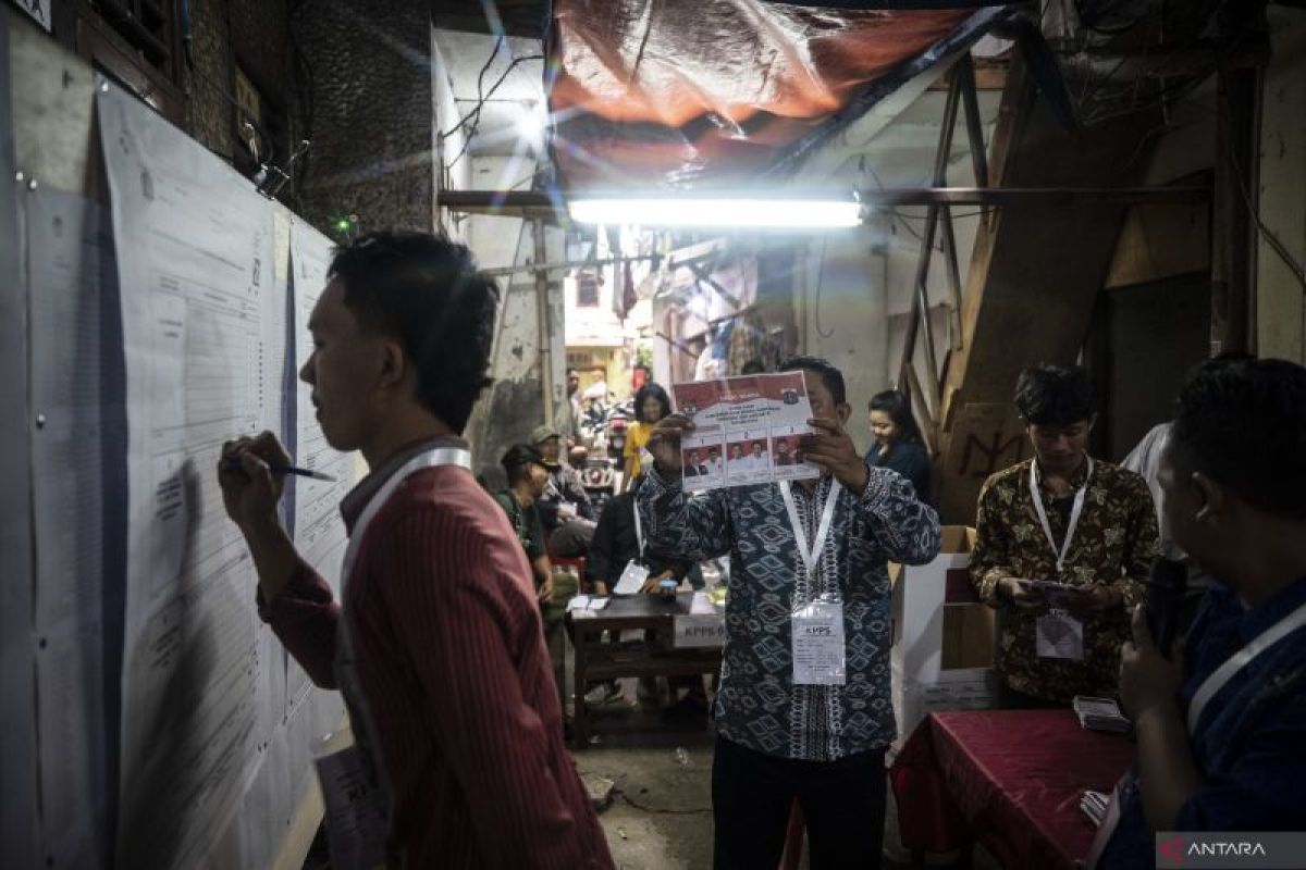 Untung rugi satu atau dua putaran di Pilkada Jakarta