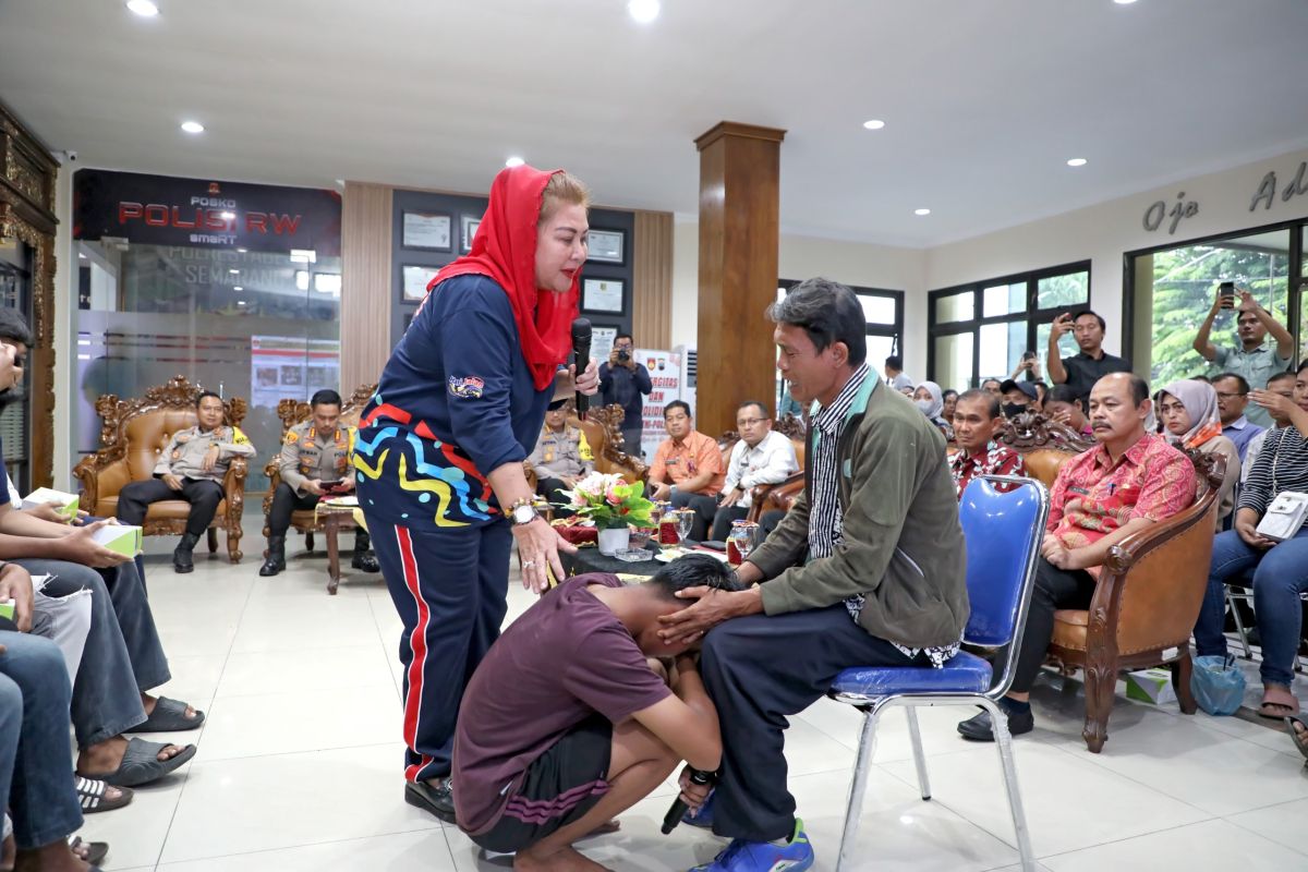 Pemkot Semarang  dampingi pelajar bermasalah cegah perilaku menyimpang