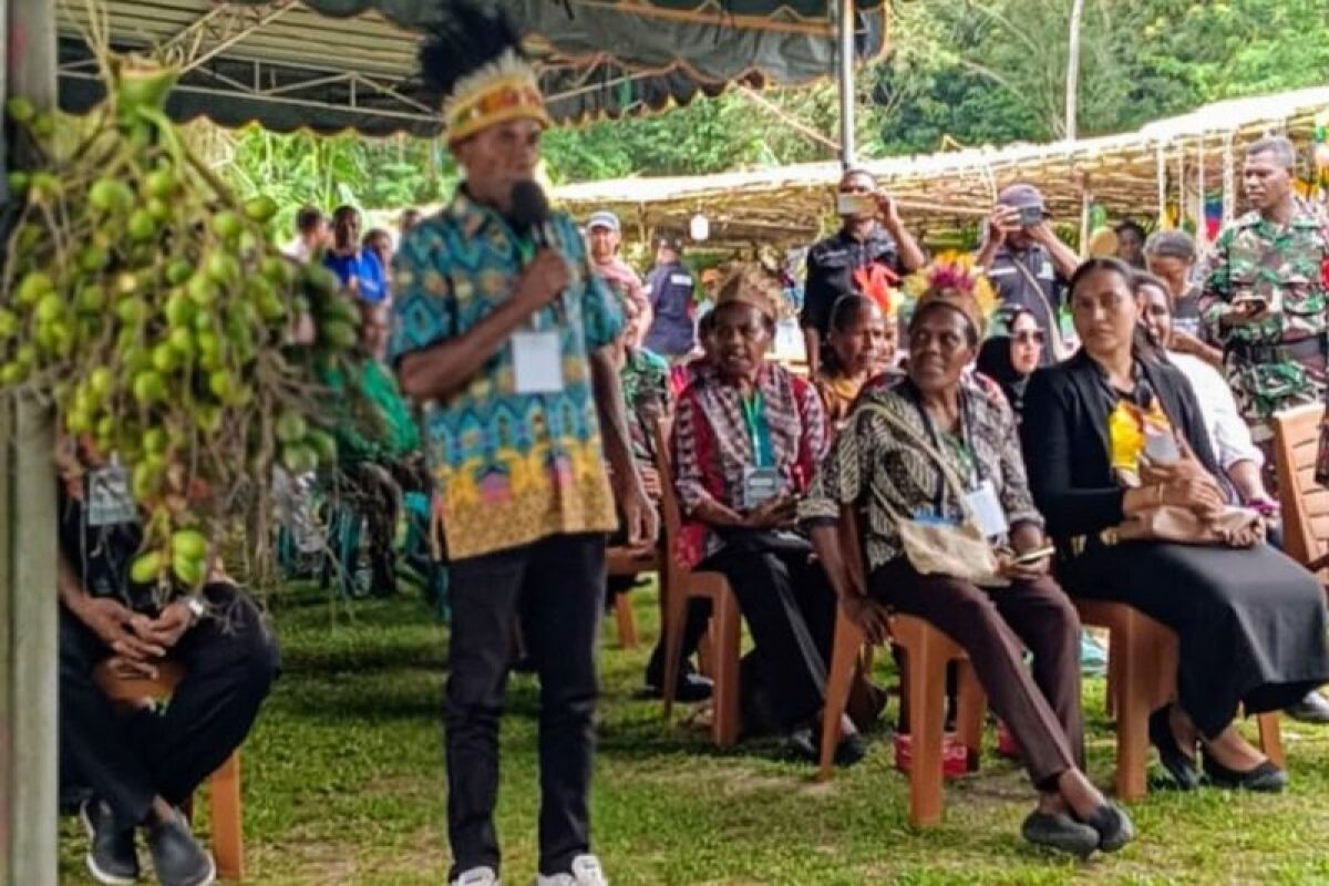 Kemenhut RI dukung perhutanan sosial bagi masyarakat adat Papua