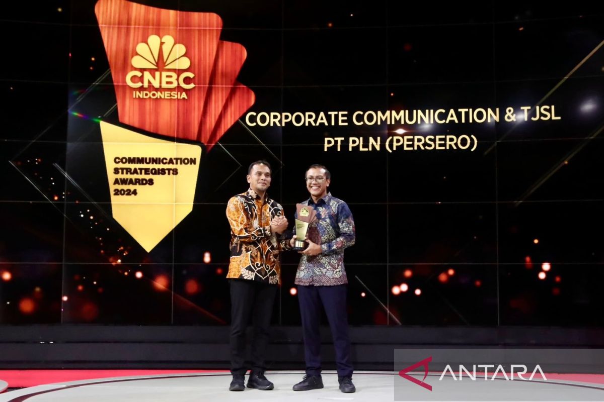 PLN sabet penghargaan CNBC Indonesia Communications Strategist Award 2024