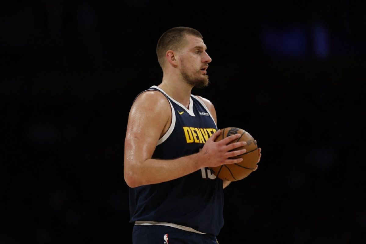 Triple-double Jokic antarkan Nuggets tekuk Magic