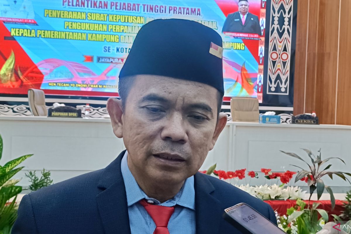 Pemkot Jayapura berkomitmen tingkatkan kemampuan guru dan siswa