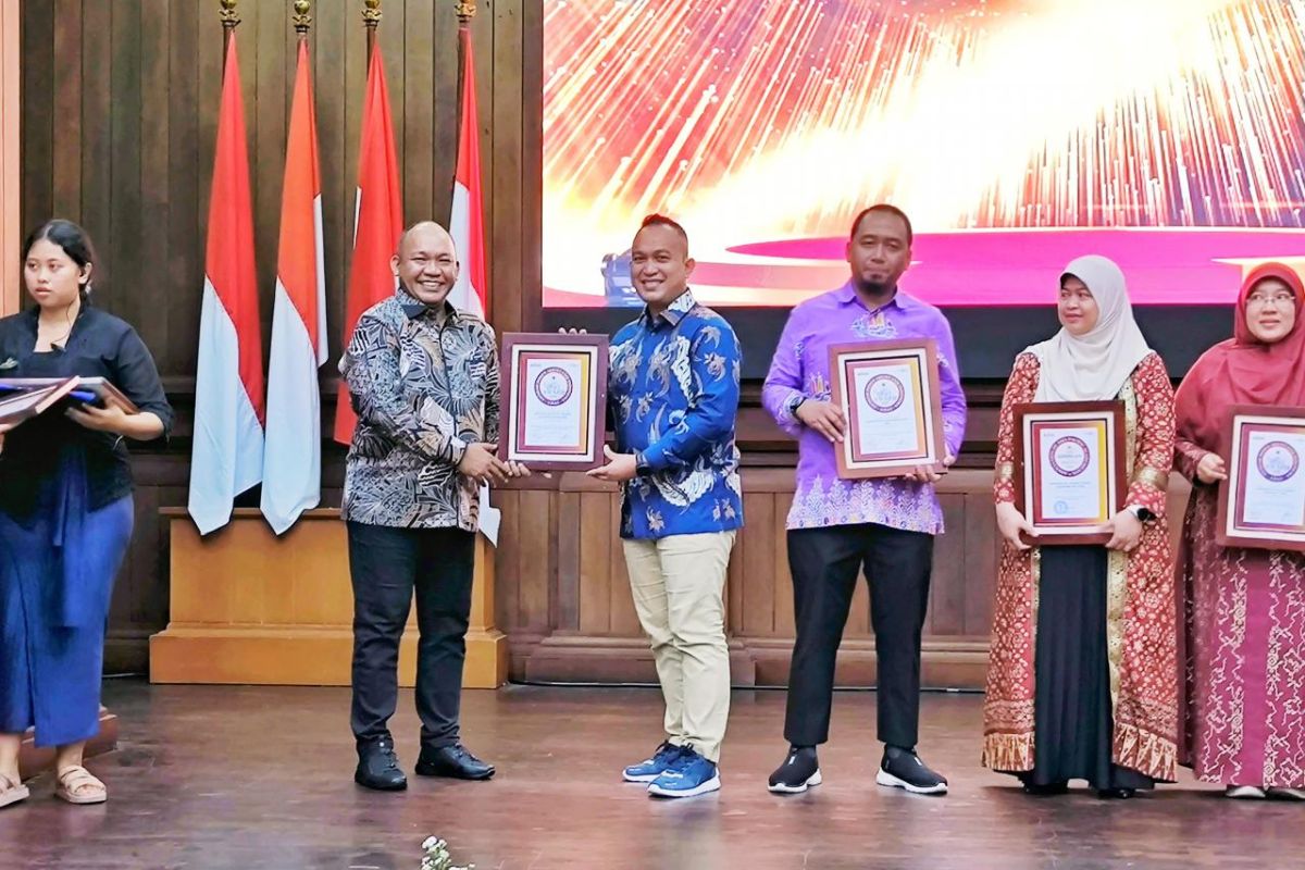 Prodi Akuntansi UIN Alauddin raih penghargaan ADAI Best Award 2024