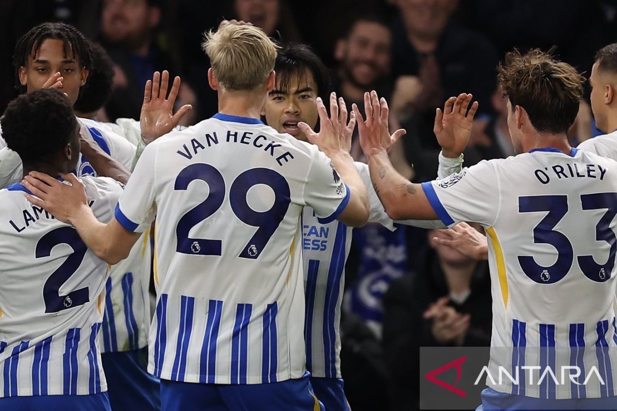 Liga Inggris - Brighton naik ke peringkat kedua meski bermain 1-1 lawan Southampton