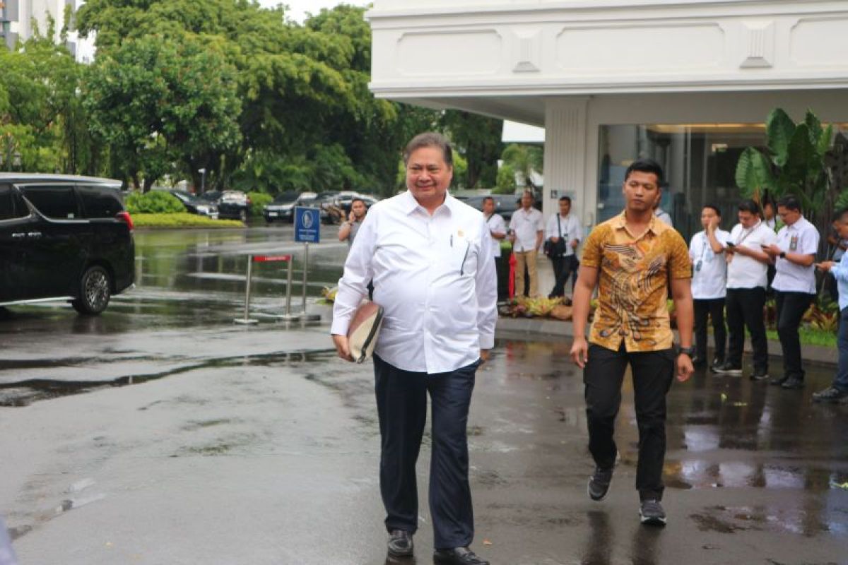 Presiden Prabowo menggelar sidang kabinet paripurna