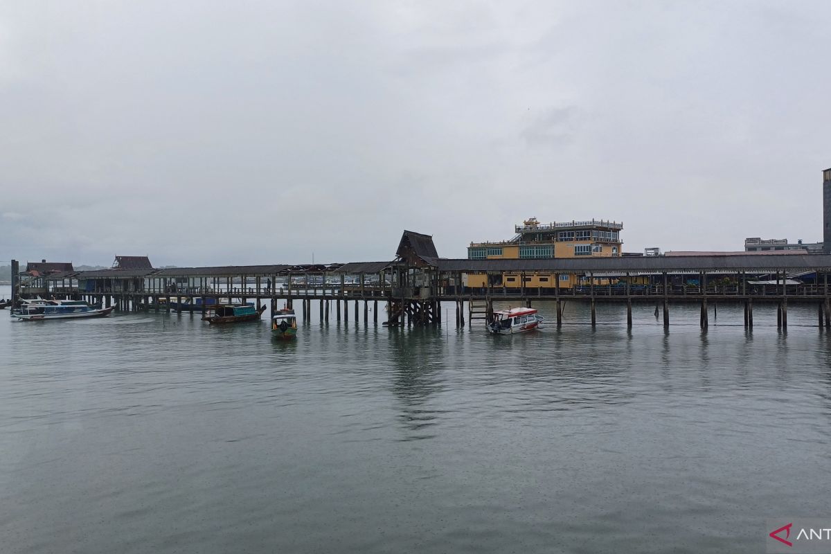 Pemprov Kepri kaji konversi pompong penambang listrik di Pulau Penyengat