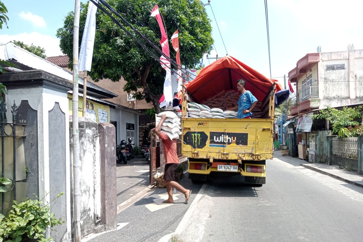 382,3 ton bantuan beras CPP terakhir siap didistribusikan di Mataram