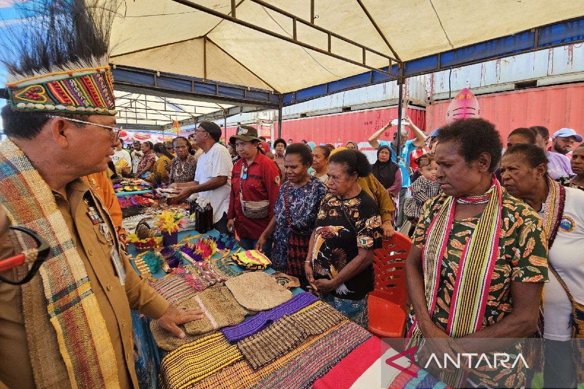 BI proyeksi ekonomi Papua 2025 turun 3,50 hingga 4,50 persen